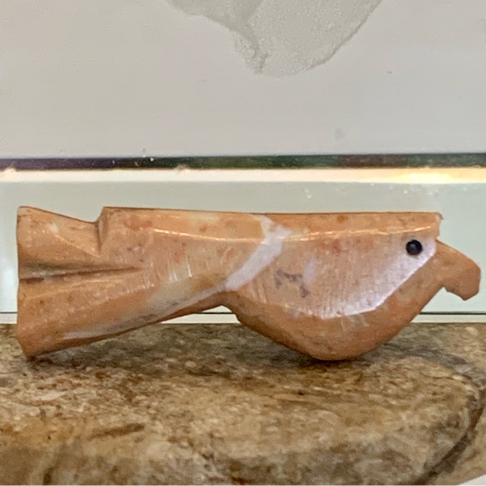 Vintage Native American Zuni Bird Fetish Bead Miniature Carved Stone Animal .9"